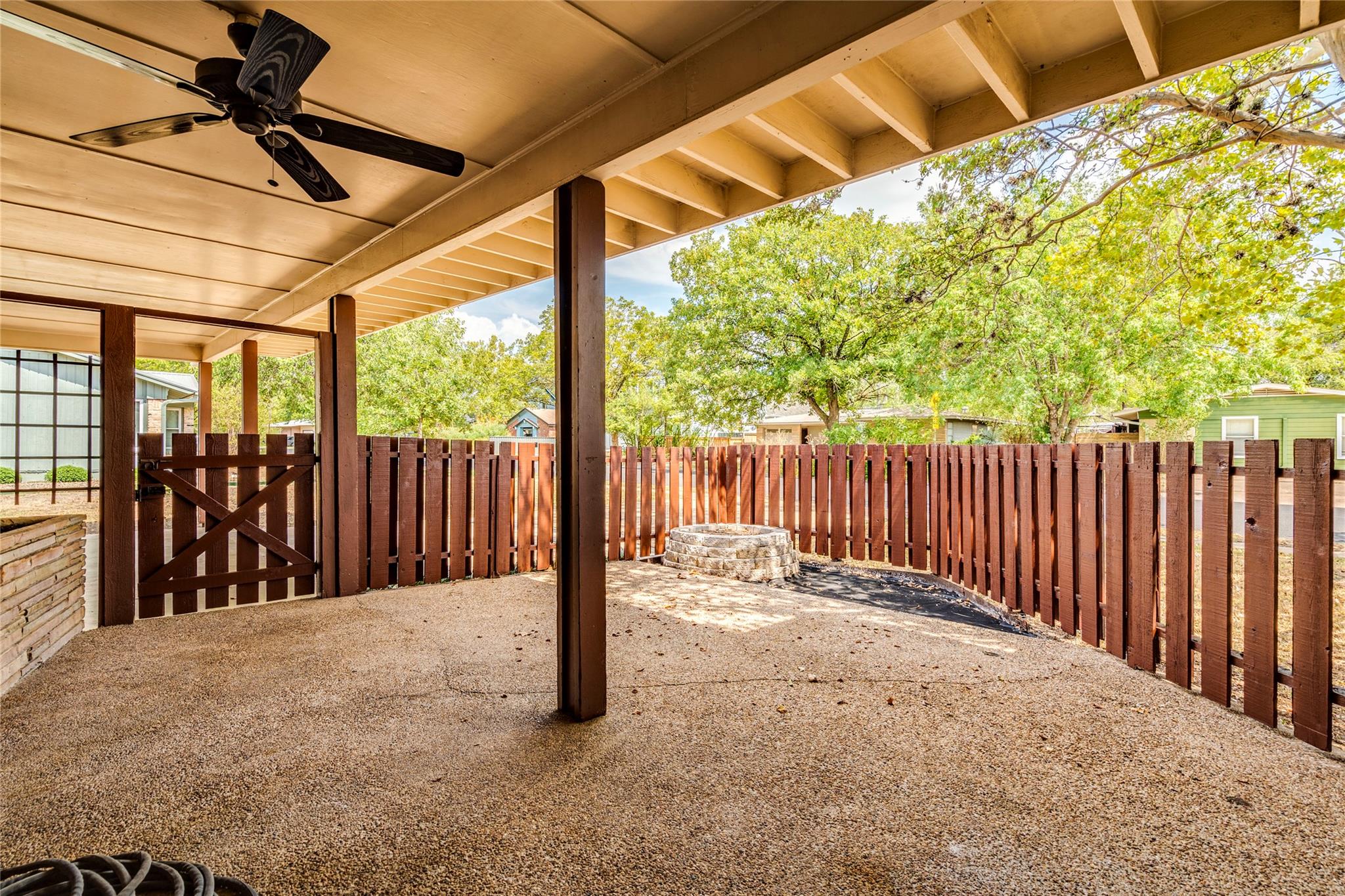 4622 Philco Dr, Austin, TX 78745