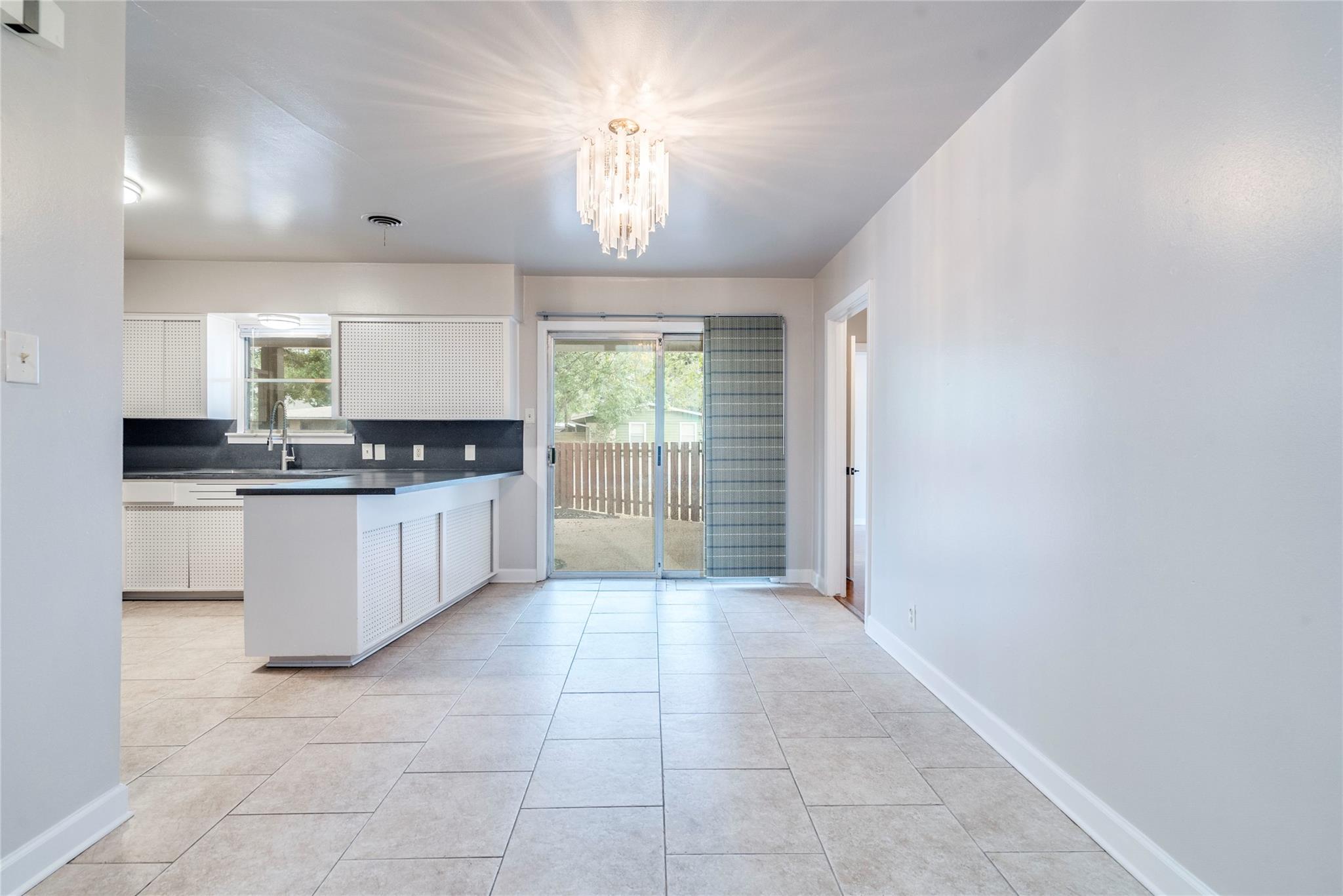 4622 Philco Dr, Austin, TX 78745