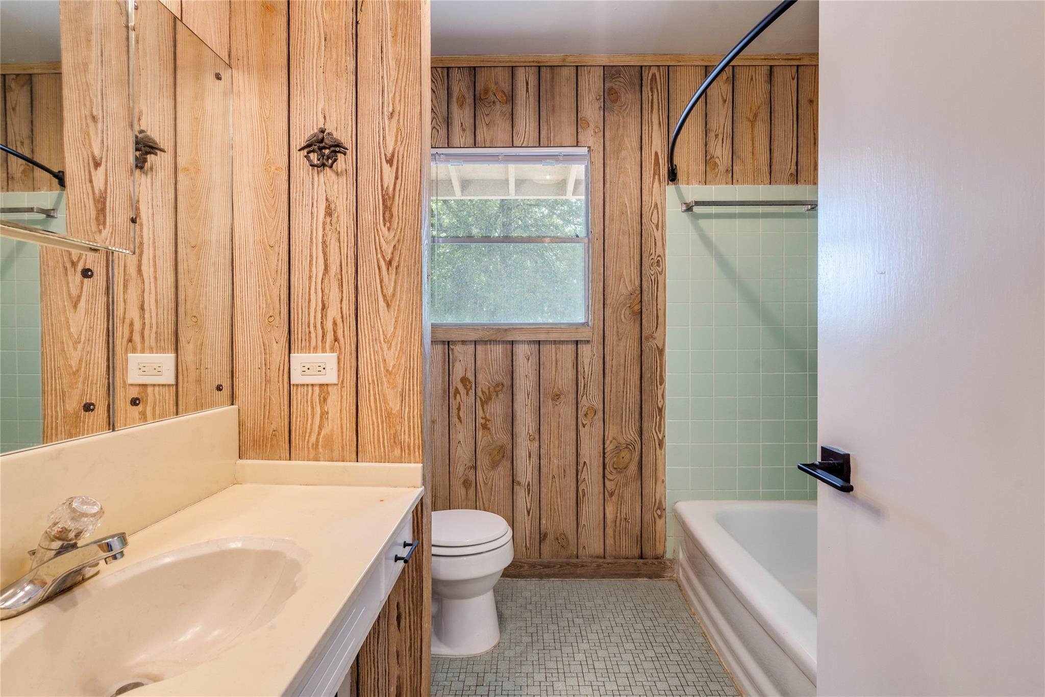 4622 Philco Dr, Austin, TX 78745