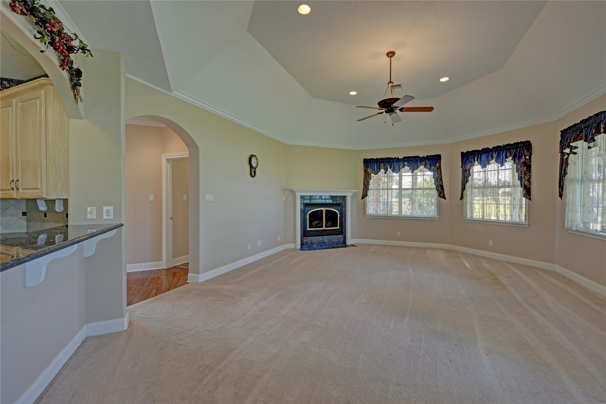 2120 Hohenwalde School Rd, Brenham, TX 77833