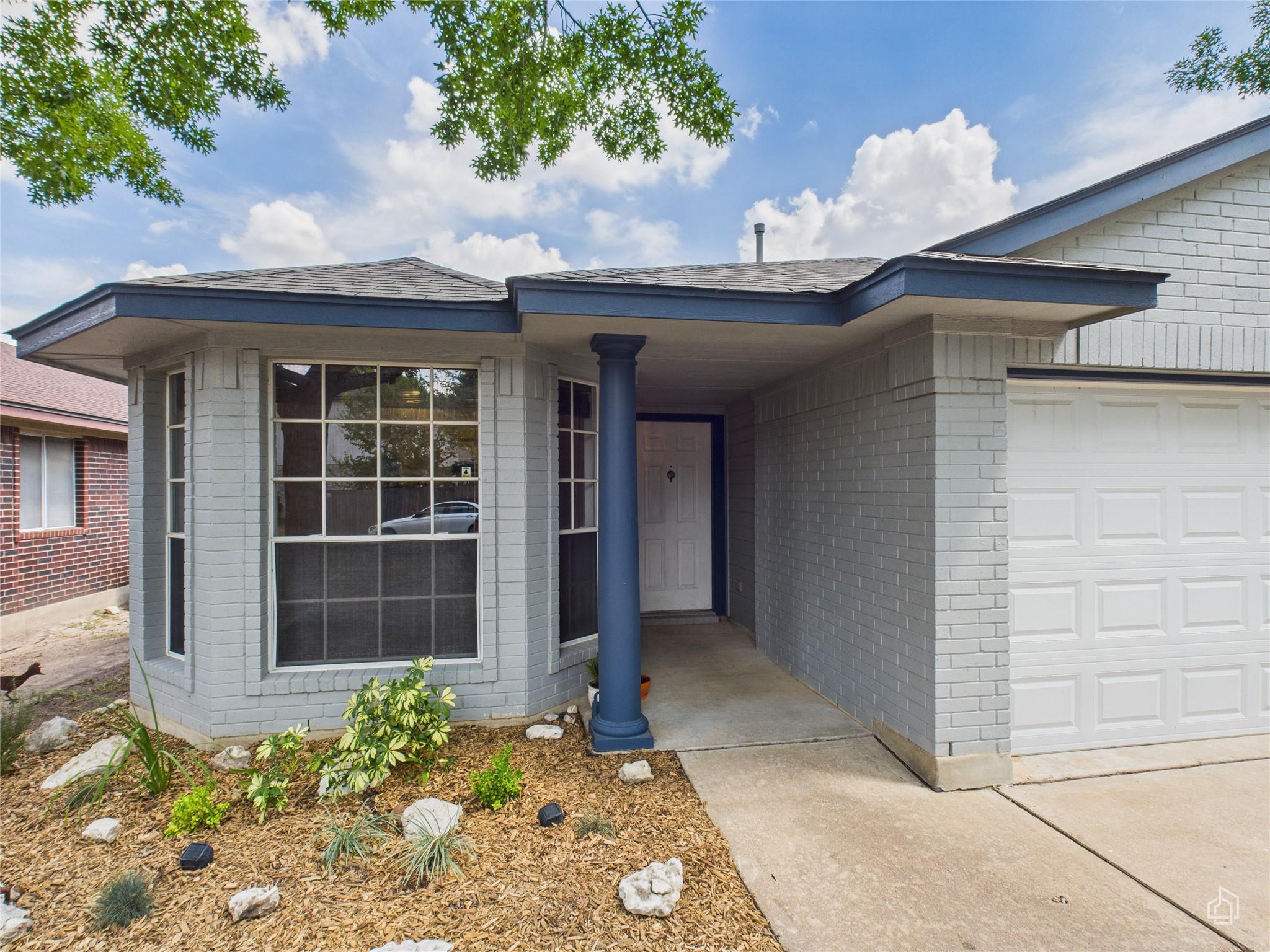 2606 Hutton Ln, Leander, TX 78641