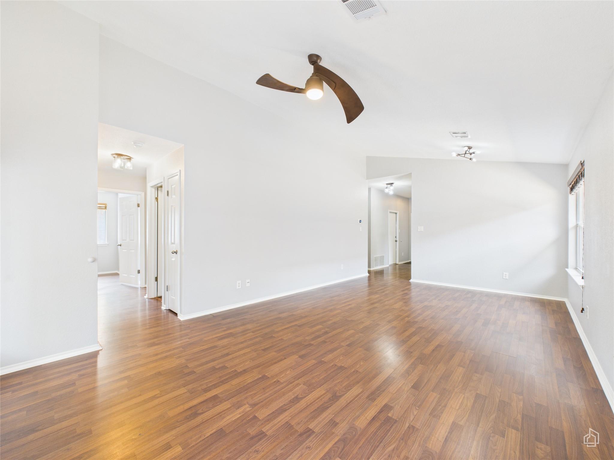 2606 Hutton Ln, Leander, TX 78641