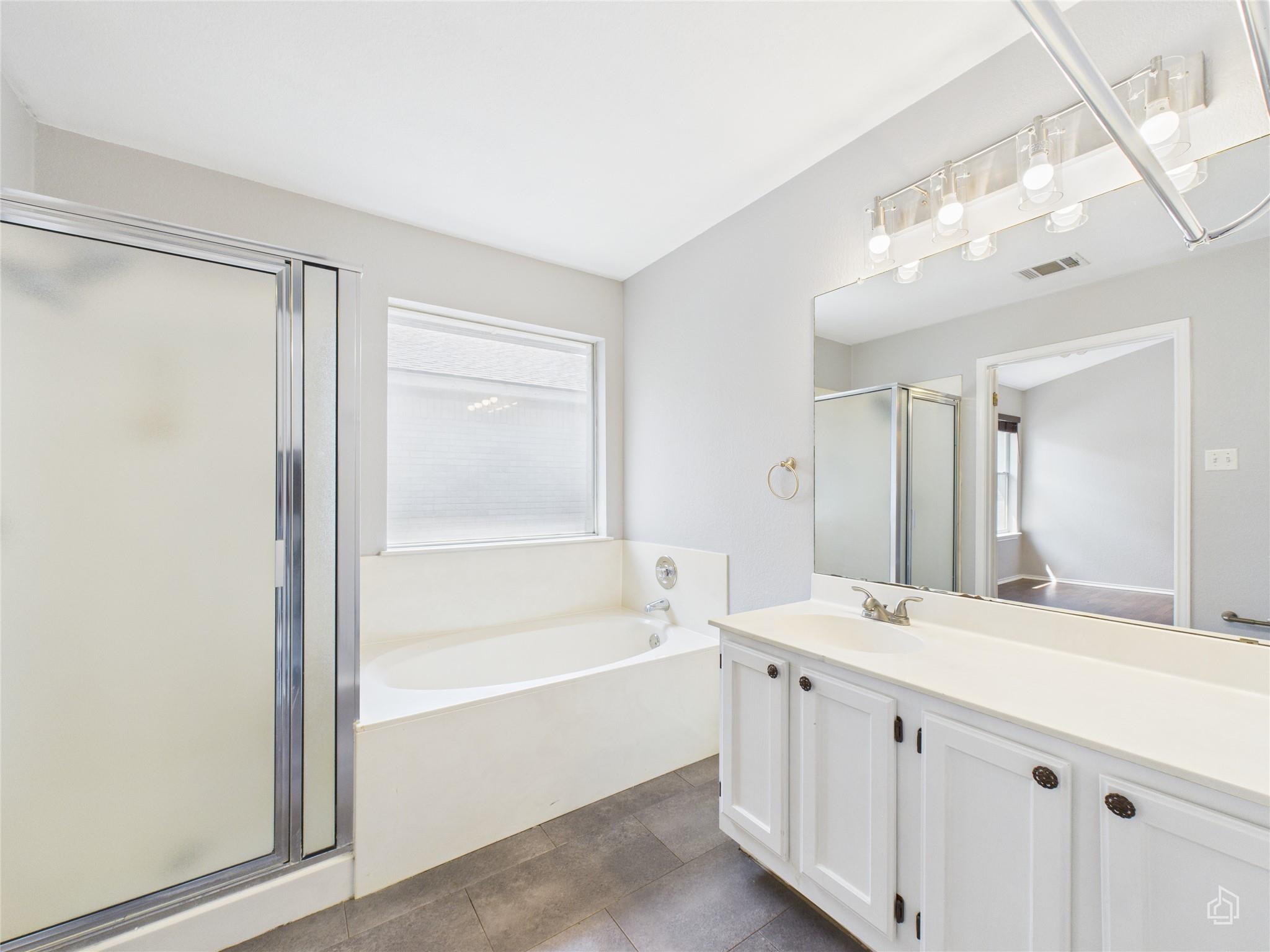 2606 Hutton Ln, Leander, TX 78641