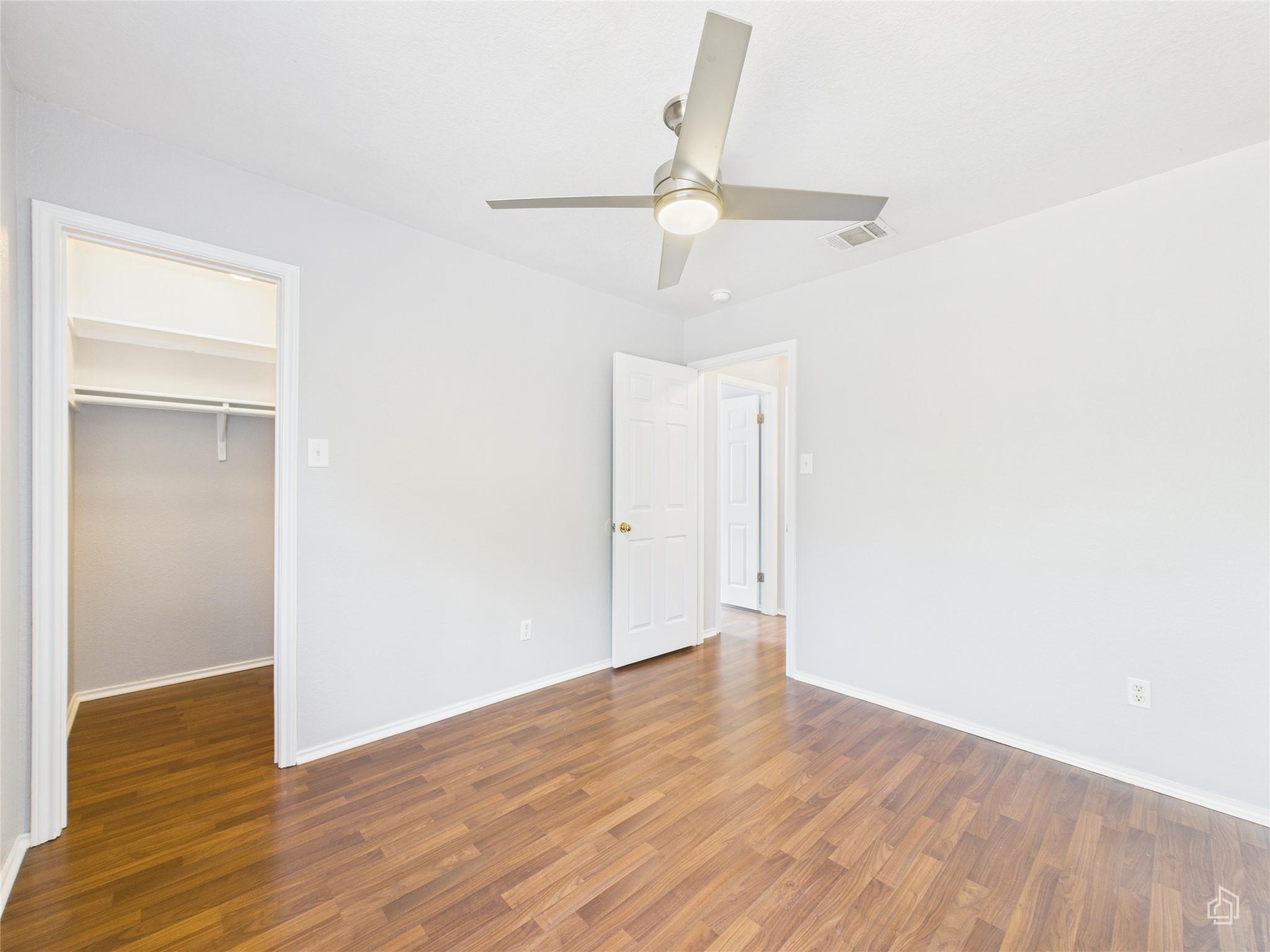 2606 Hutton Ln, Leander, TX 78641