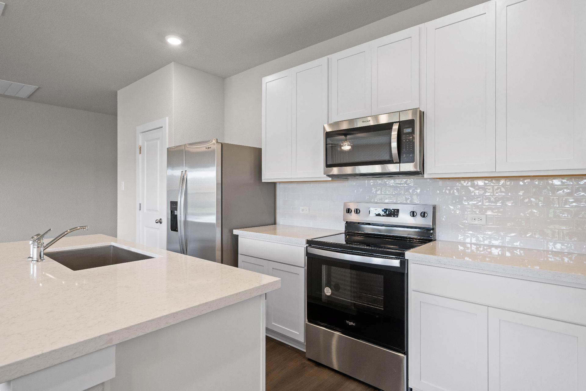 177 Sleep Hollow, Jarrell, TX 76537