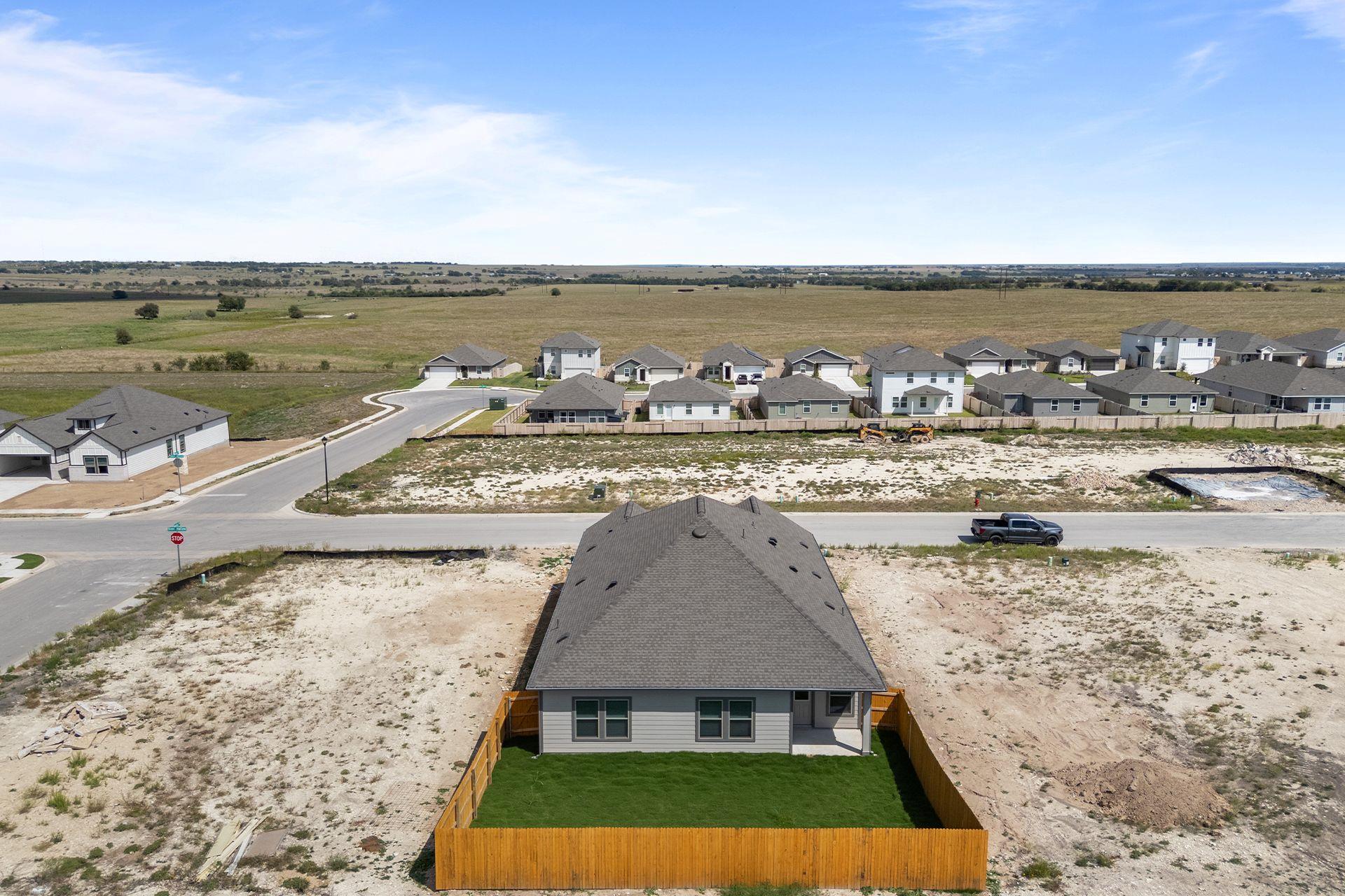 177 Sleep Hollow, Jarrell, TX 76537