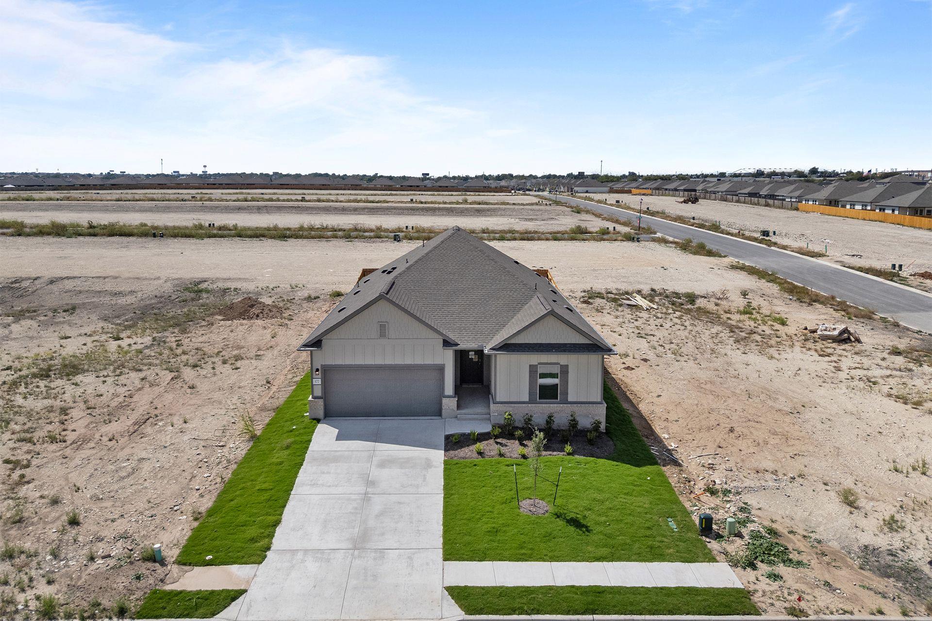 177 Sleep Hollow, Jarrell, TX 76537