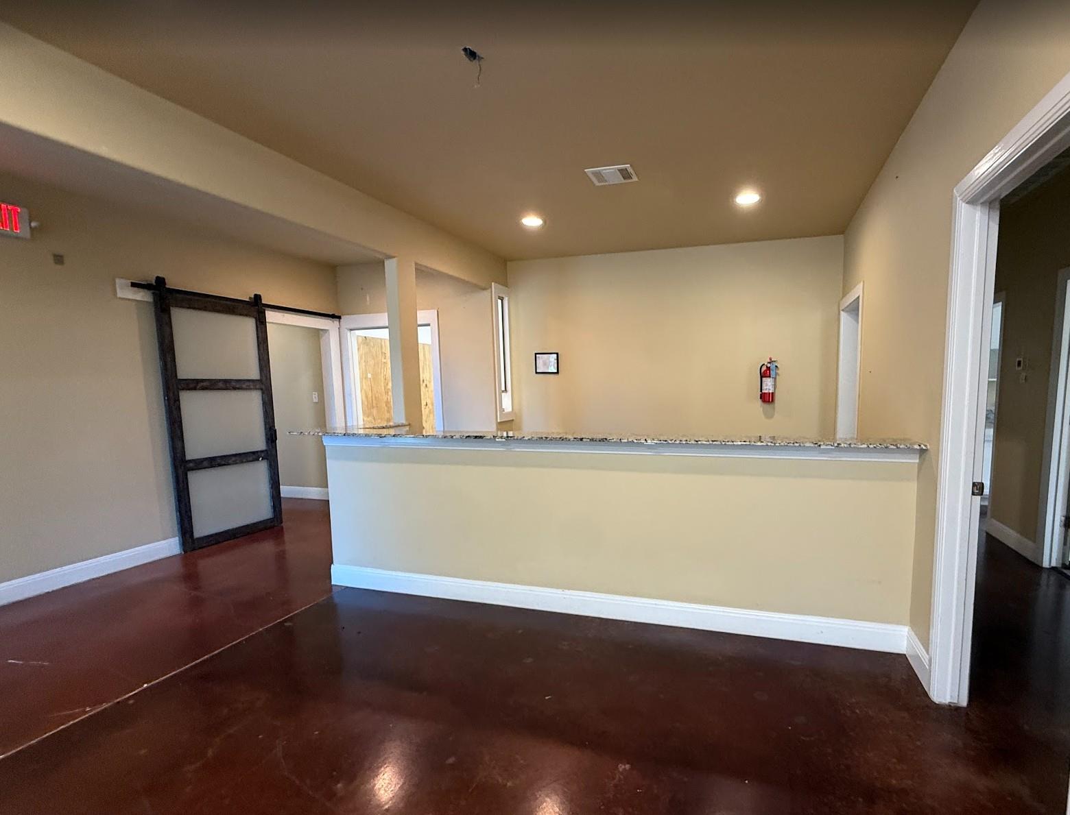 904 Crystal Falls Pkwy, Leander, TX 78641