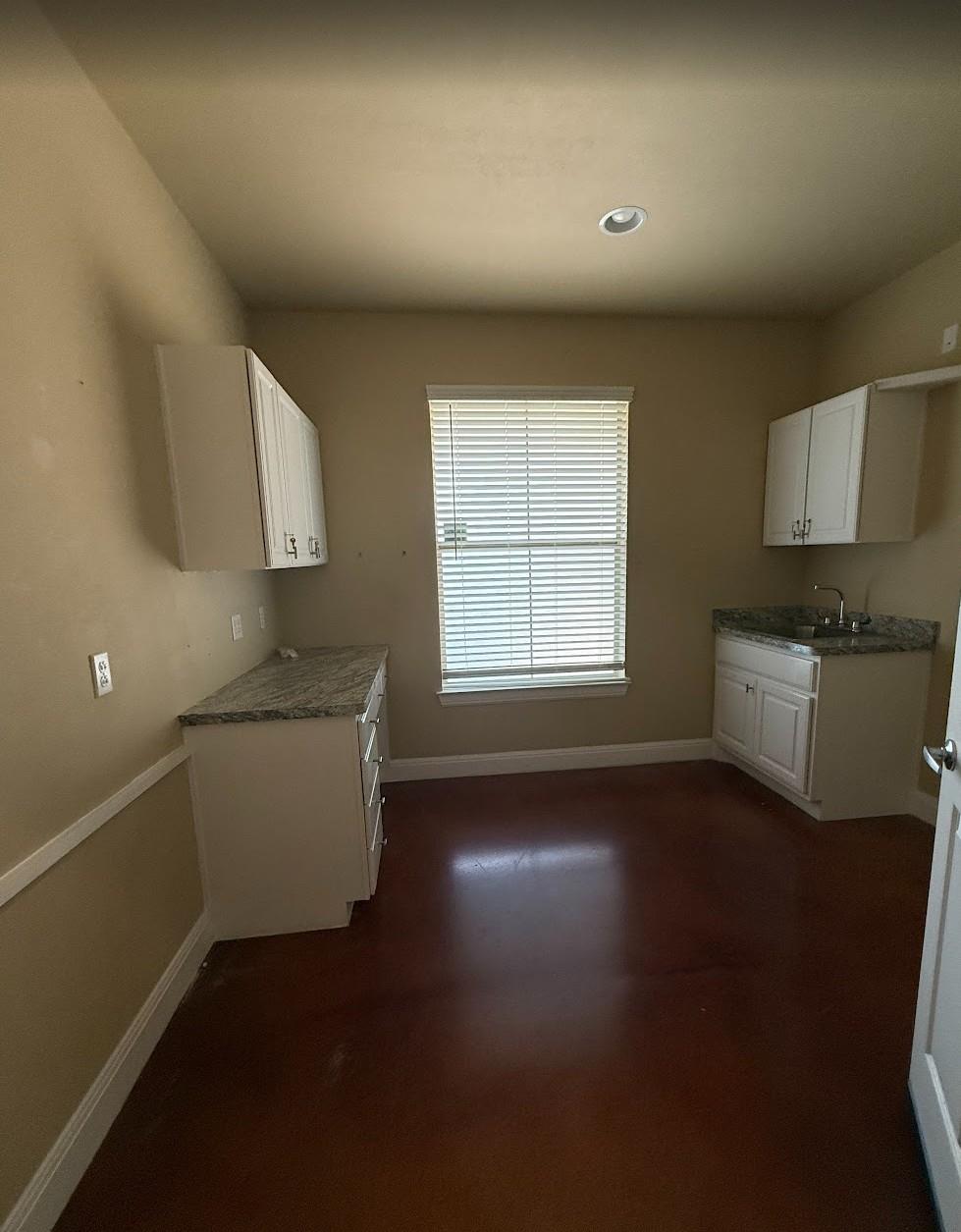 904 Crystal Falls Pkwy, Leander, TX 78641