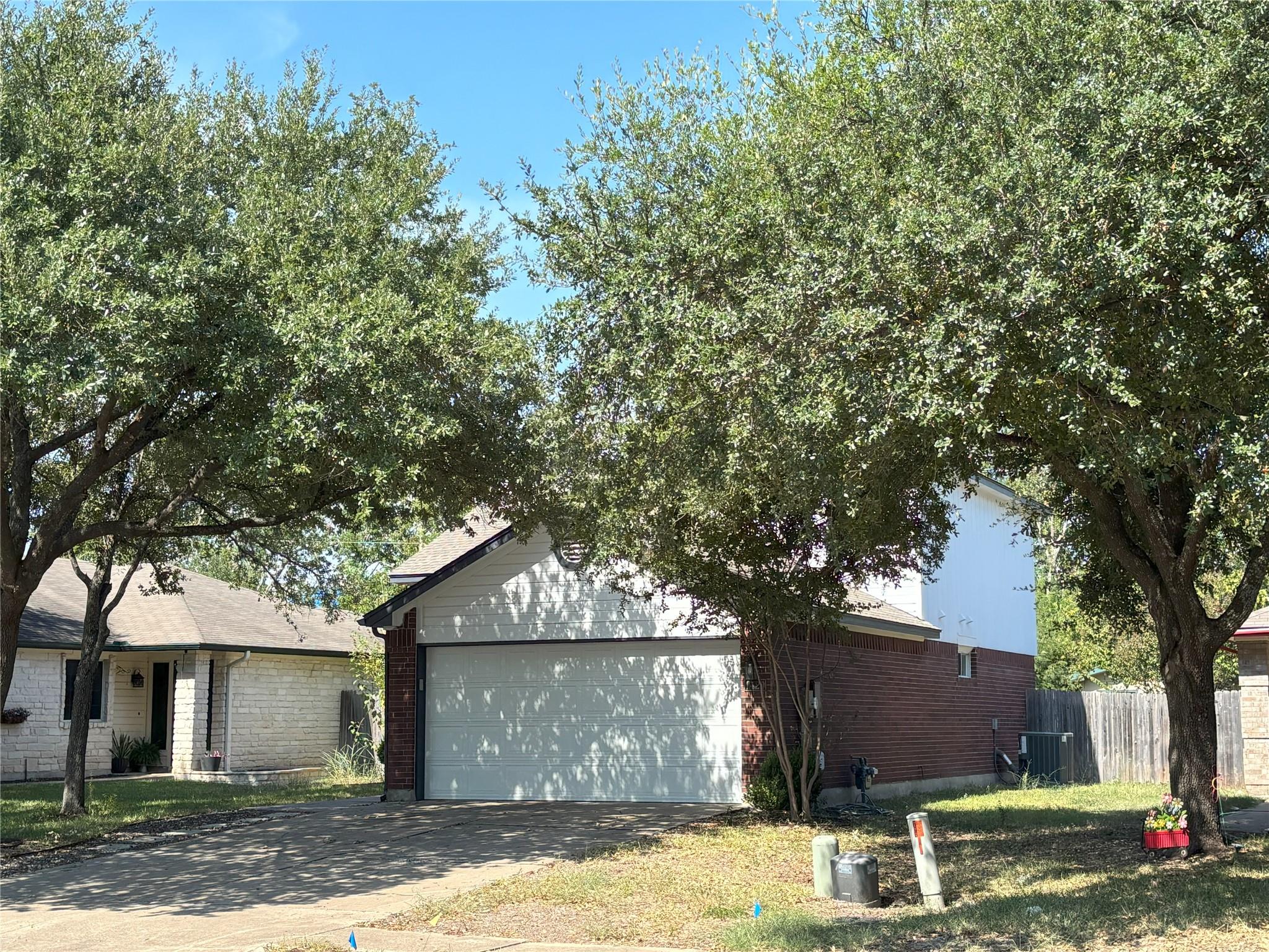 1420 Thibodeaux Dr, Round Rock, TX 78664