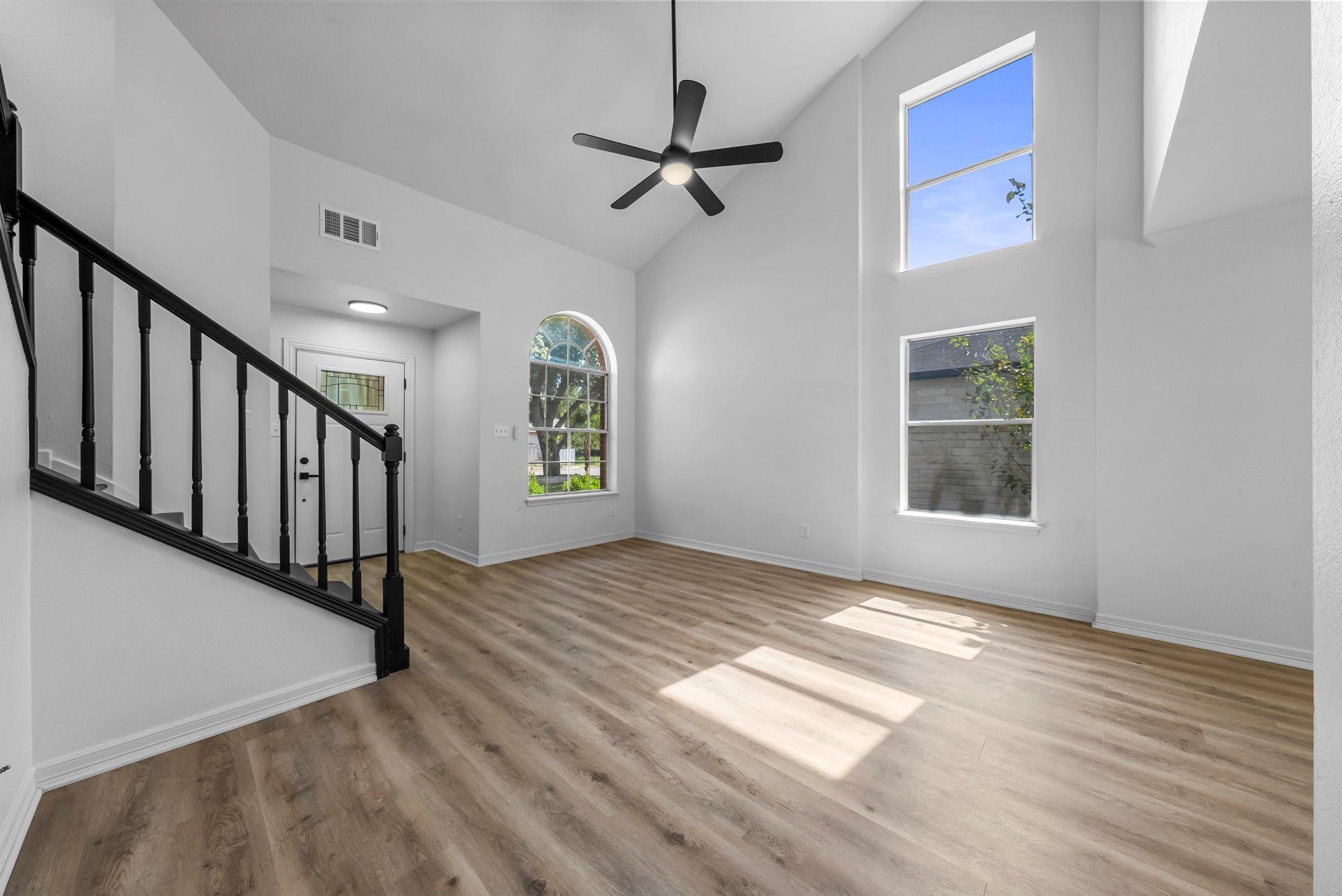 1420 Thibodeaux Dr, Round Rock, TX 78664