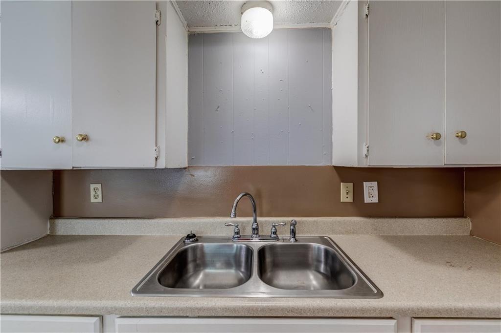 1006 Fiesta St # A, Austin, TX 78702