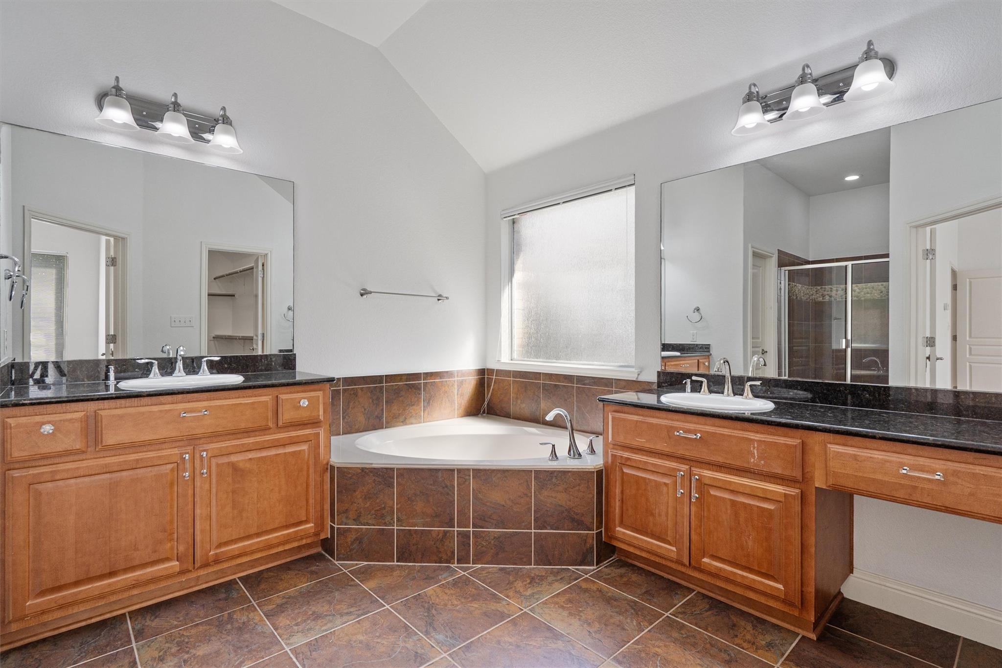 151 Courtland Cir, Austin, TX 78737