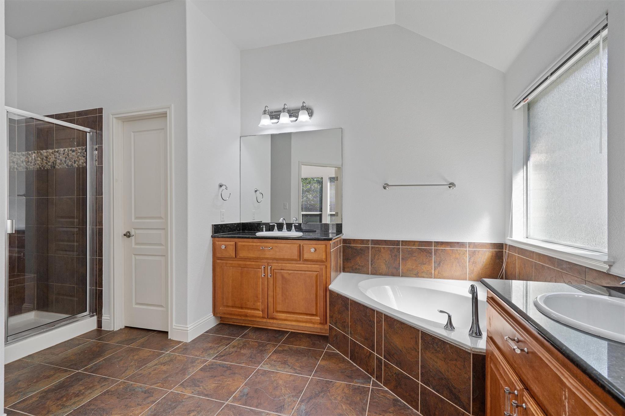 151 Courtland Cir, Austin, TX 78737