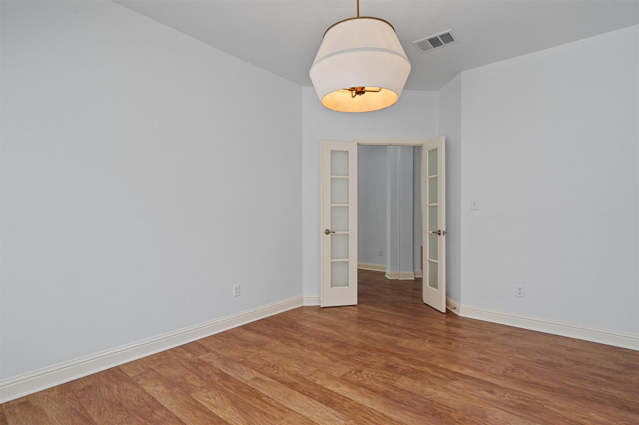 151 Courtland Cir, Austin, TX 78737