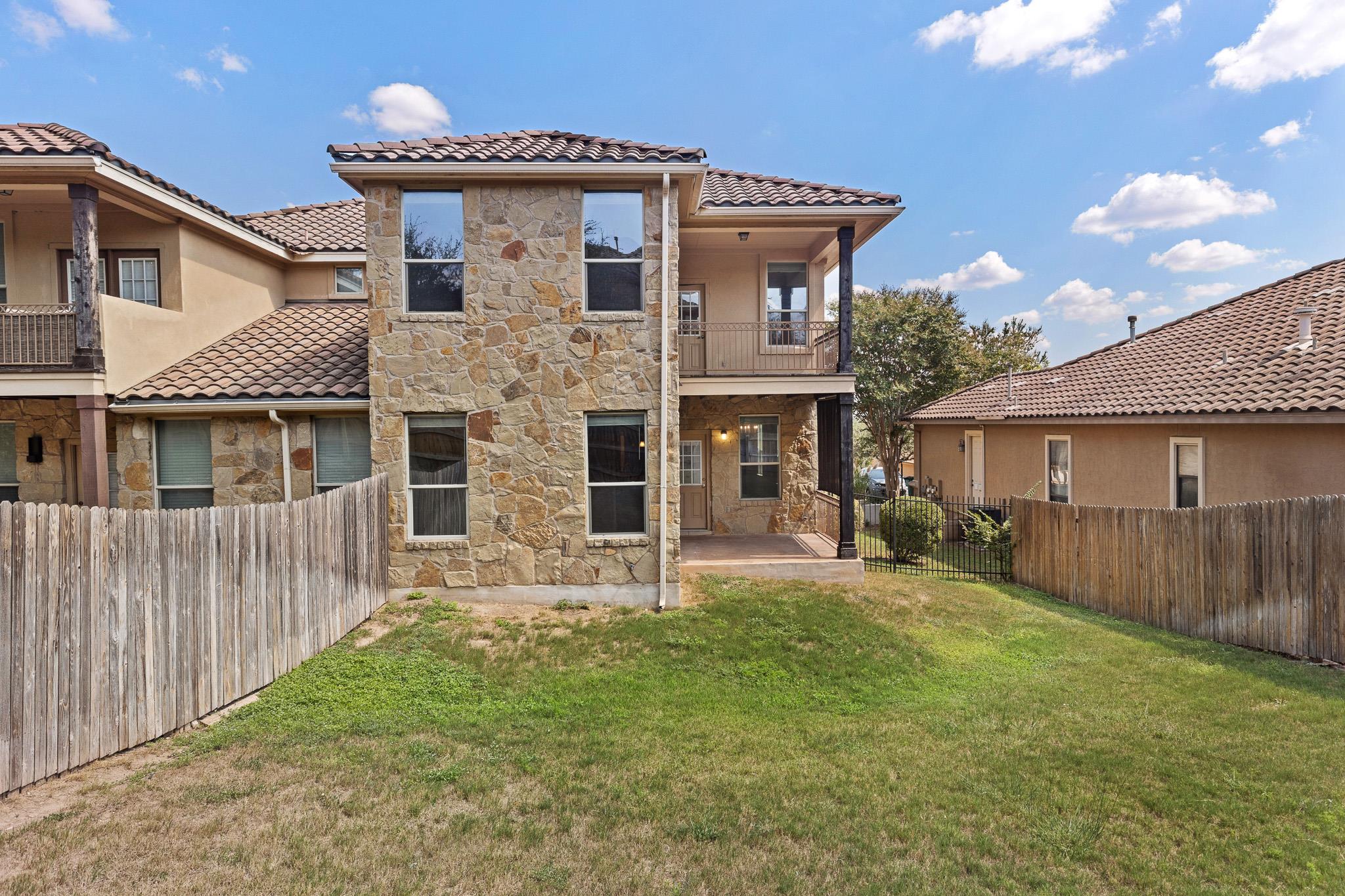 506 Hummingbird Ln # A, Austin, TX 78734