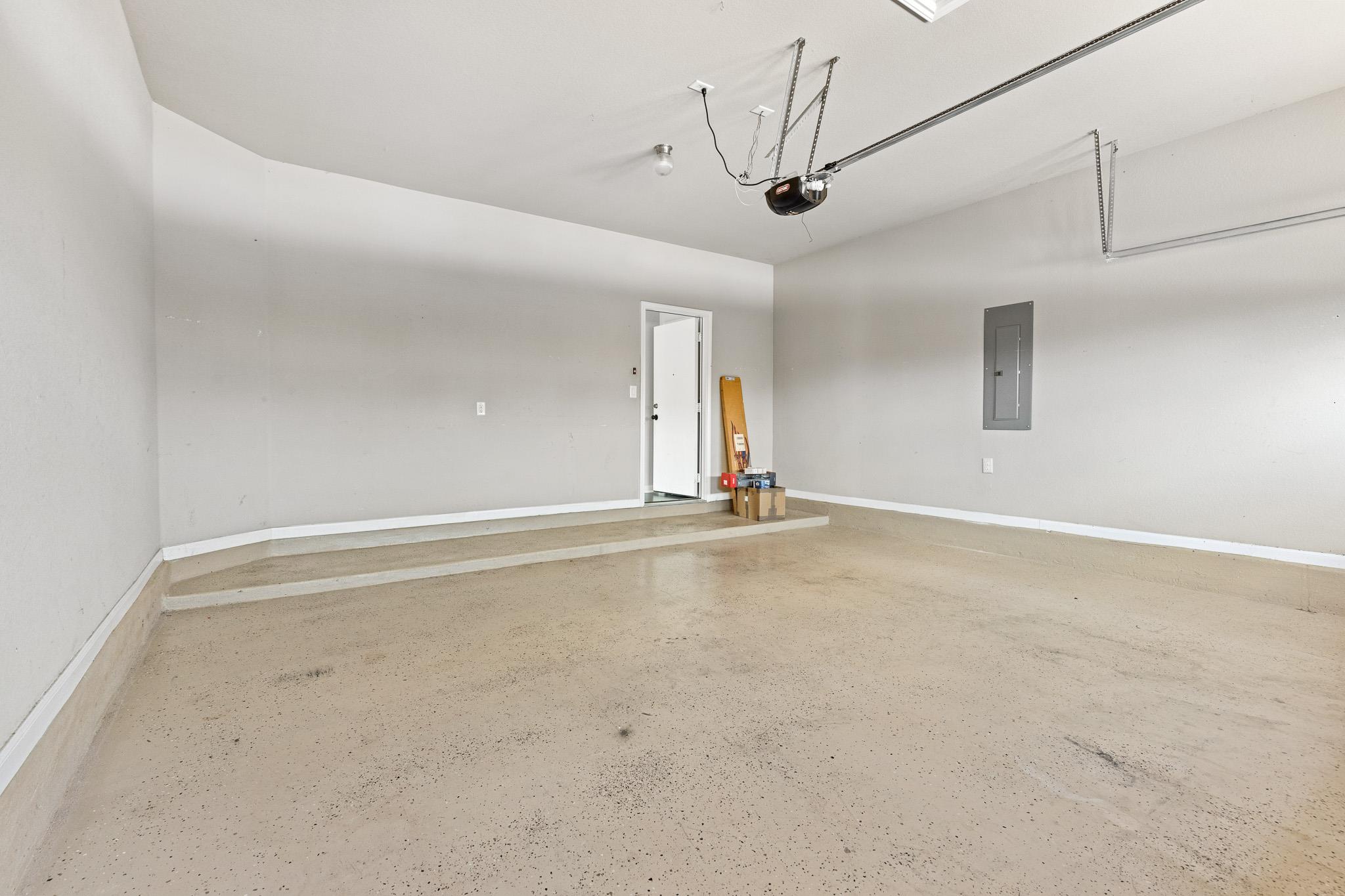 506 Hummingbird Ln # A, Austin, TX 78734