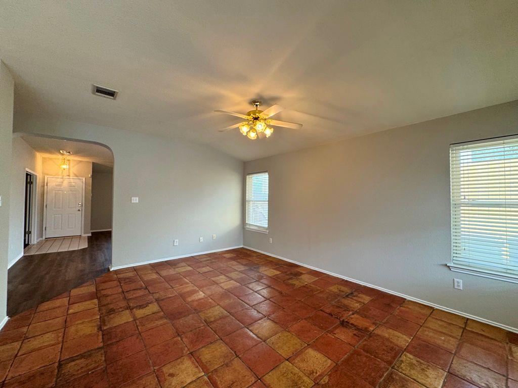 1508 Highland Dr, Cedar Park, TX 78613