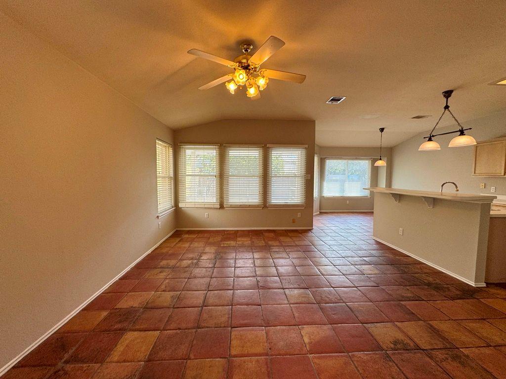 1508 Highland Dr, Cedar Park, TX 78613