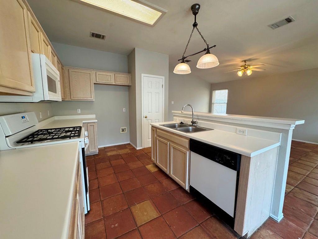 1508 Highland Dr, Cedar Park, TX 78613