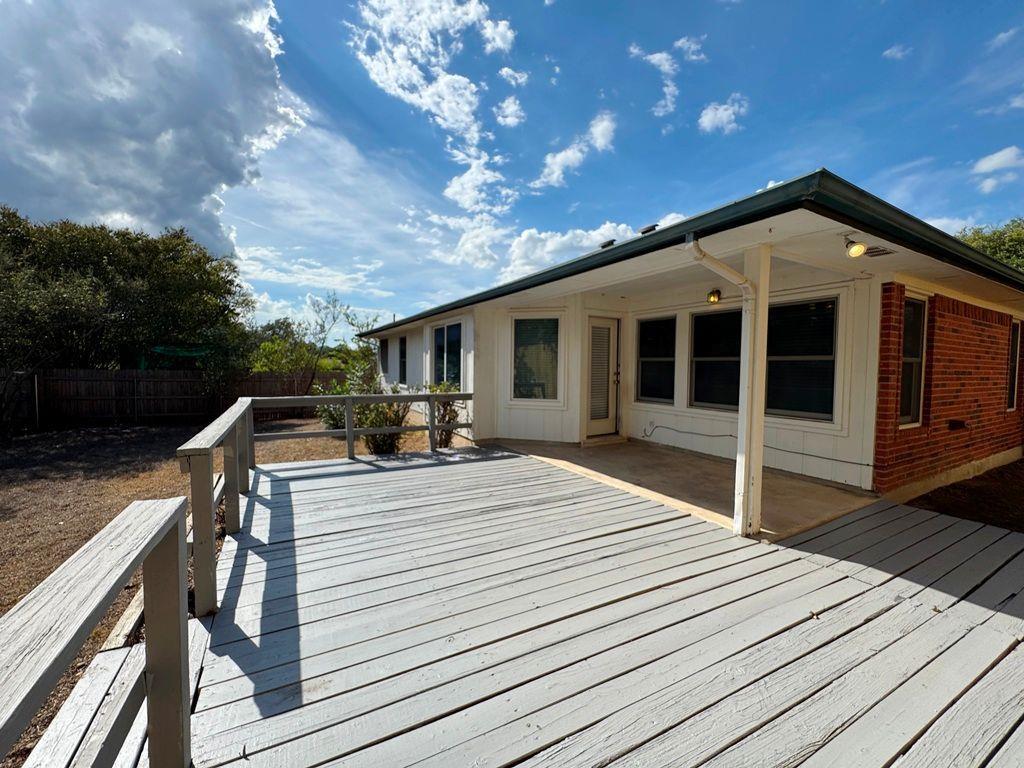 1508 Highland Dr, Cedar Park, TX 78613