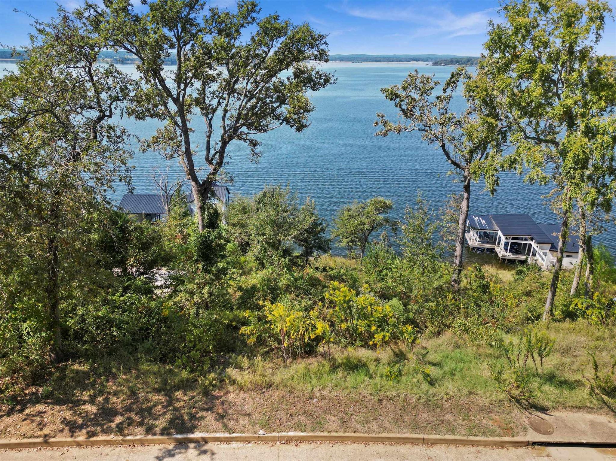 143 N Lake Bluff Dr, Bullard, TX 75757