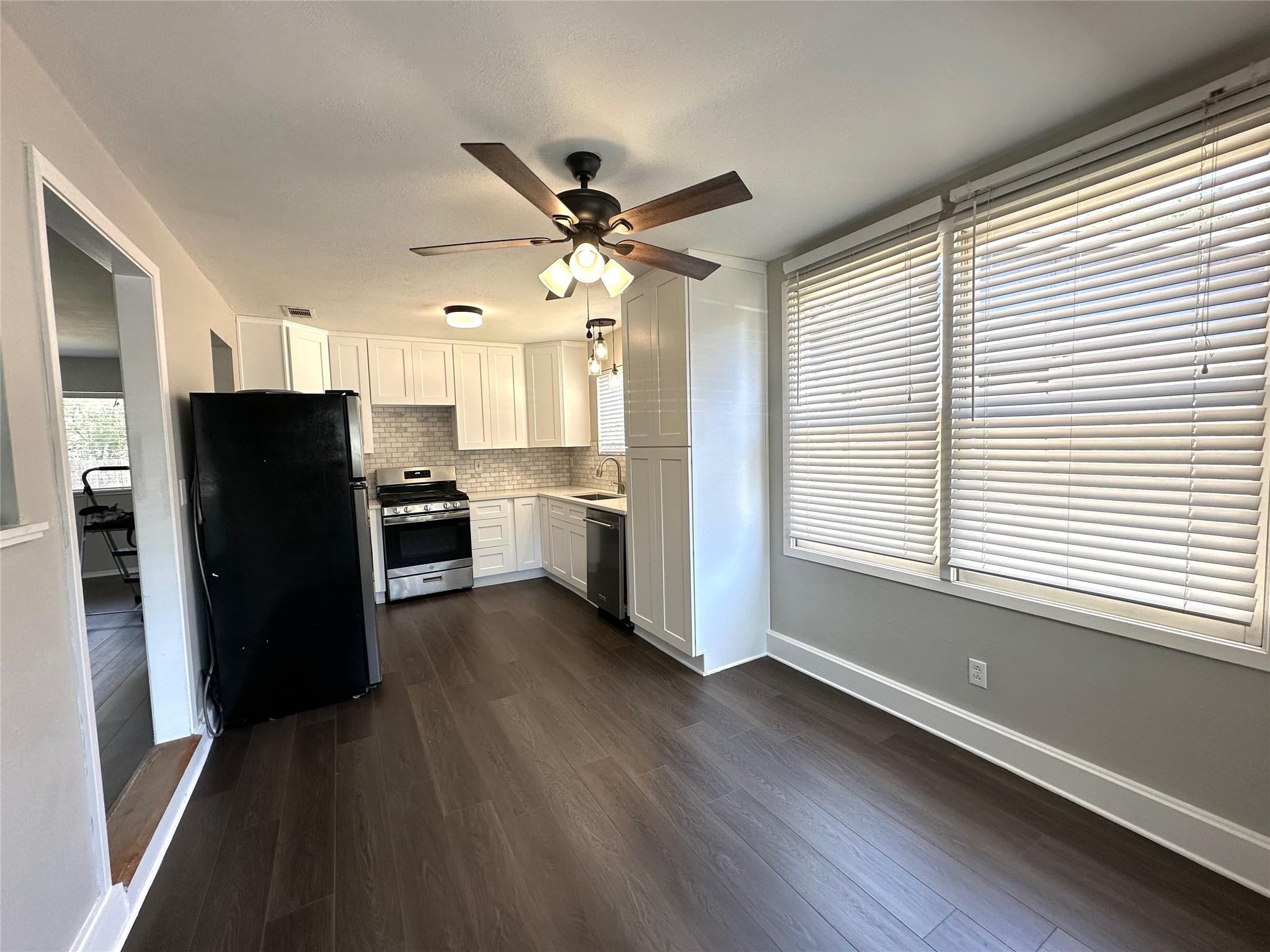 8302 Briarwood Ln, Austin, TX 78757