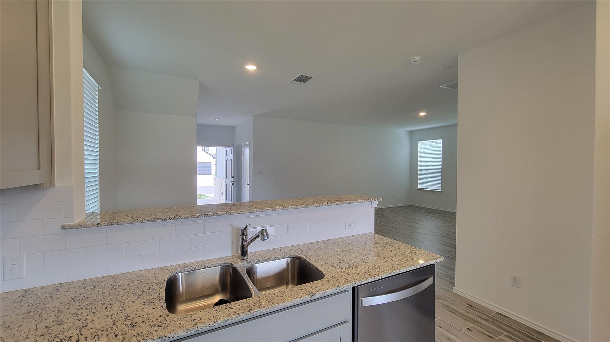 217 Redonda Dr, Liberty Hill, TX 78642