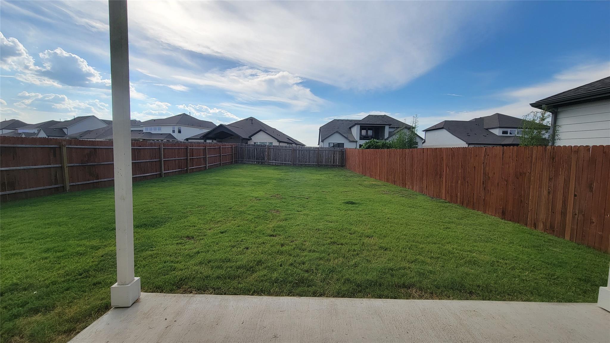 217 Redonda Dr, Liberty Hill, TX 78642