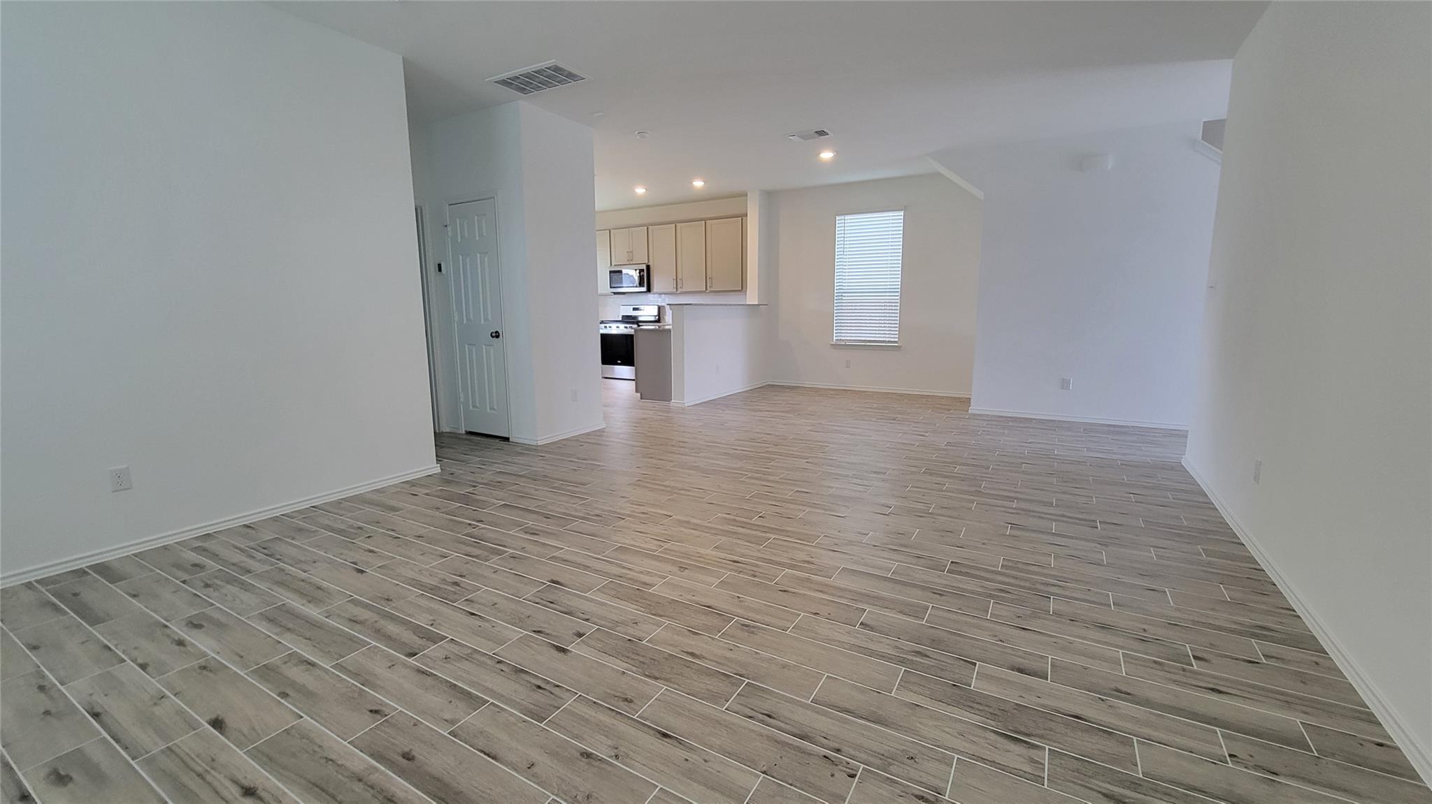 217 Redonda Dr, Liberty Hill, TX 78642