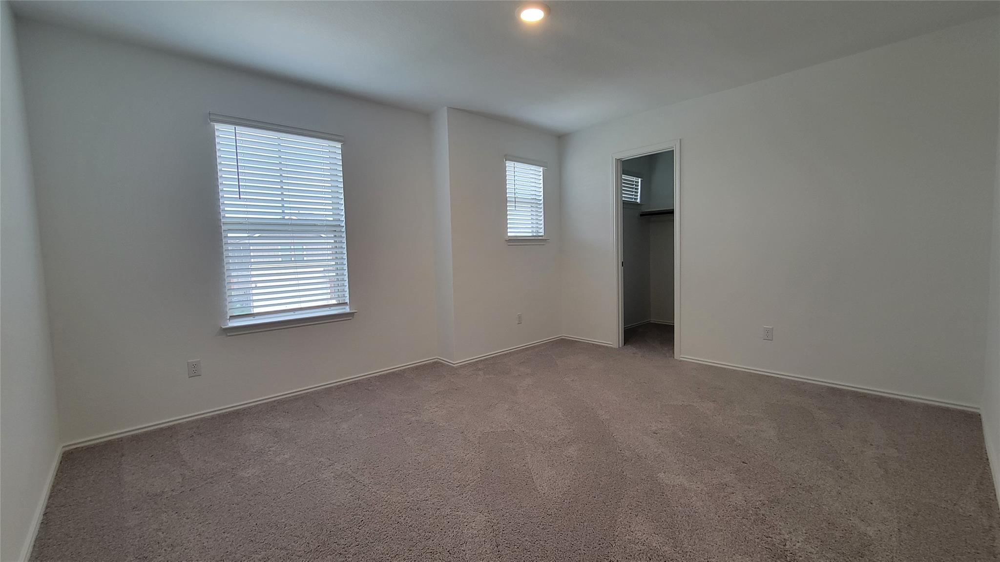 217 Redonda Dr, Liberty Hill, TX 78642