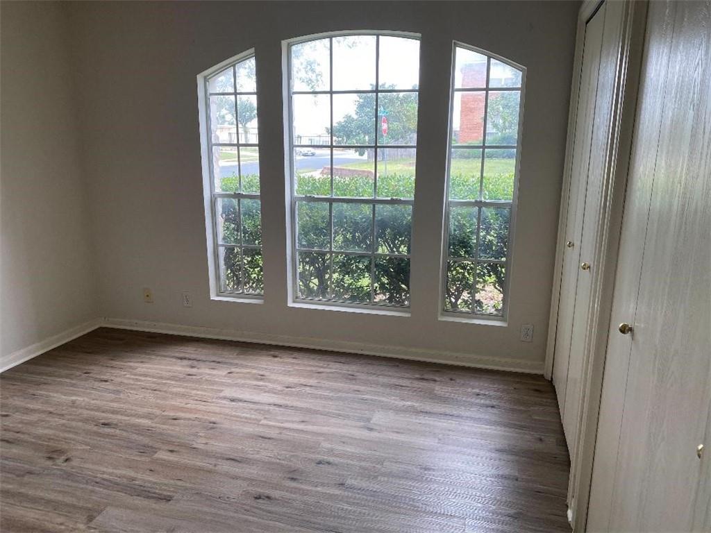 4000 Barlow Dr, Round Rock, TX 78681