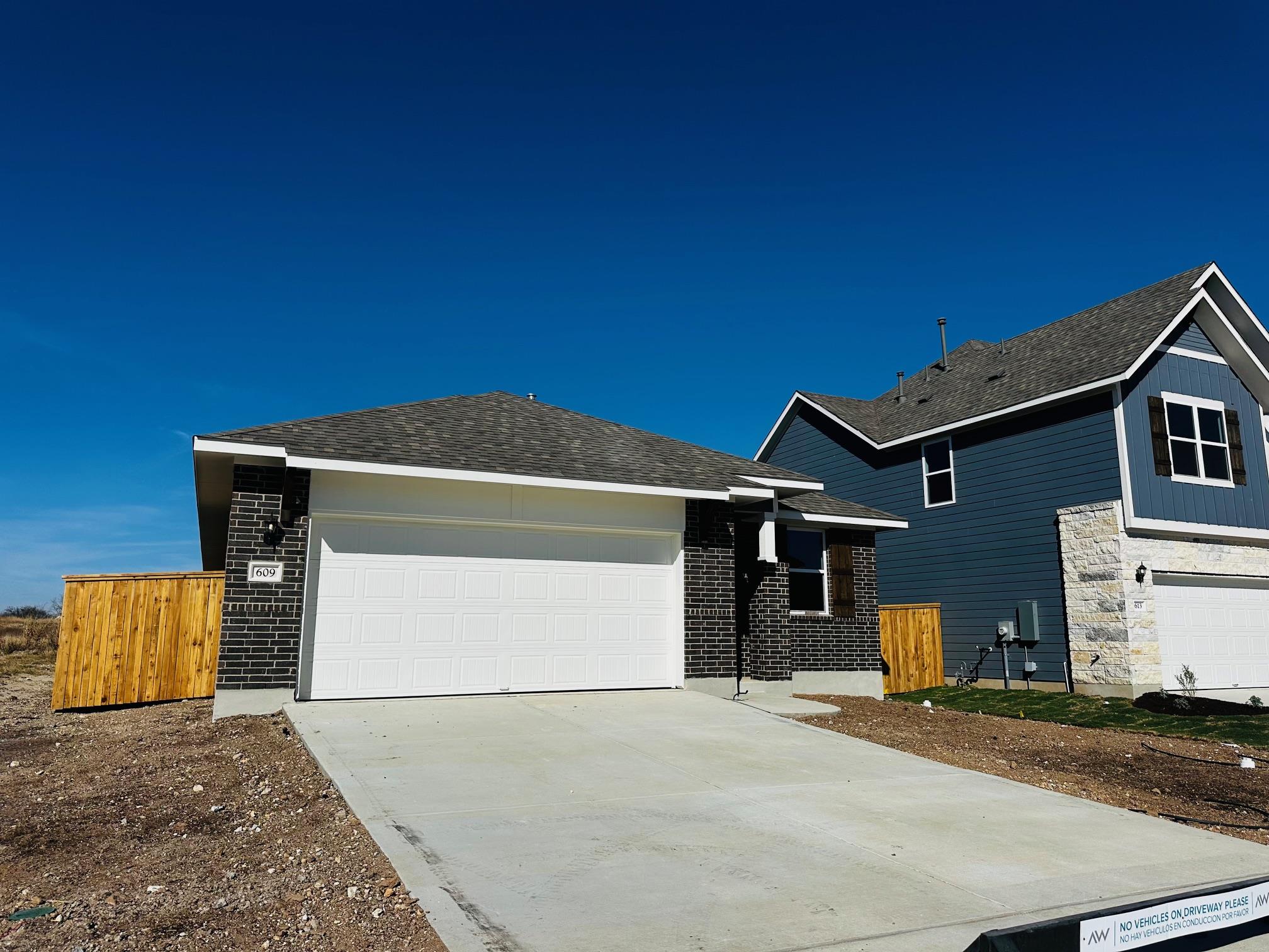 609 Henry Milton Rd, Georgetown, TX 78626