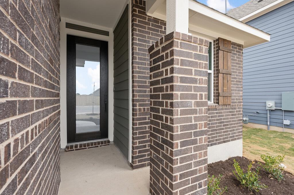 609 Henry Milton Rd, Georgetown, TX 78626