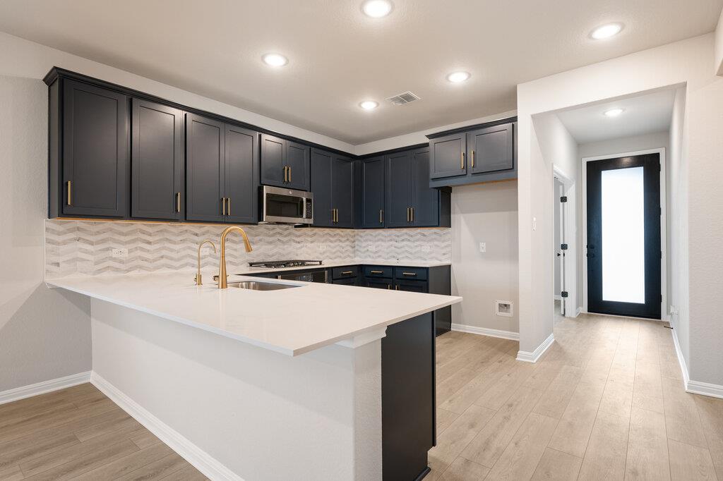 609 Henry Milton Rd, Georgetown, TX 78626