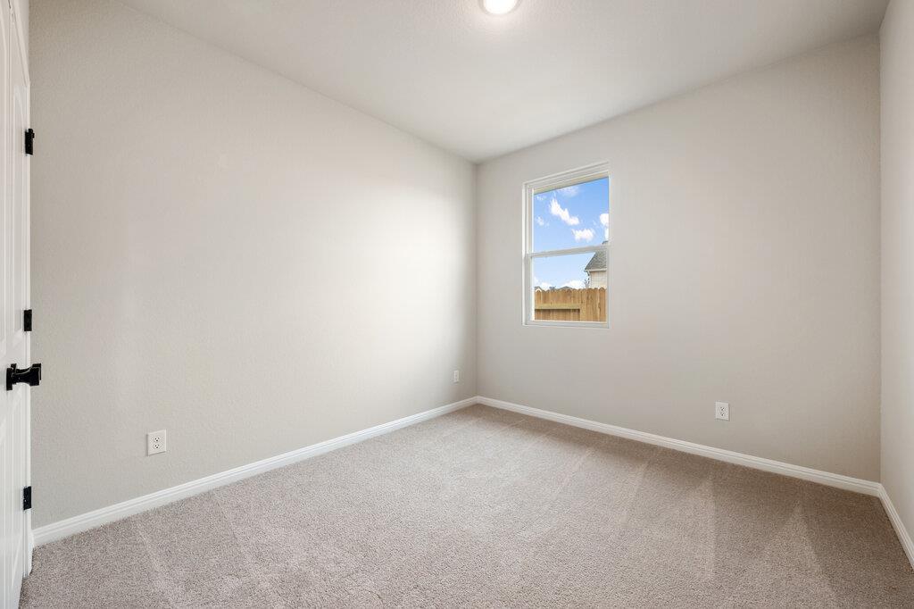 609 Henry Milton Rd, Georgetown, TX 78626