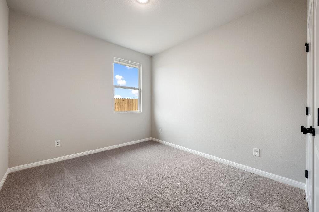 609 Henry Milton Rd, Georgetown, TX 78626