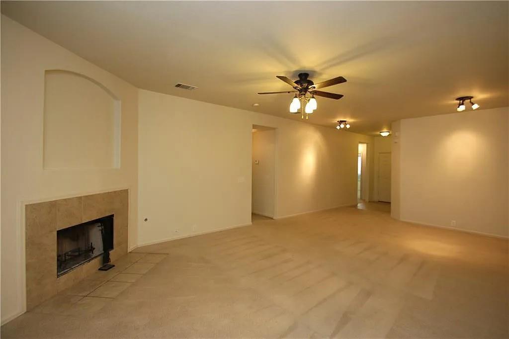 125 Camelia Pkwy, Kyle, TX 78640