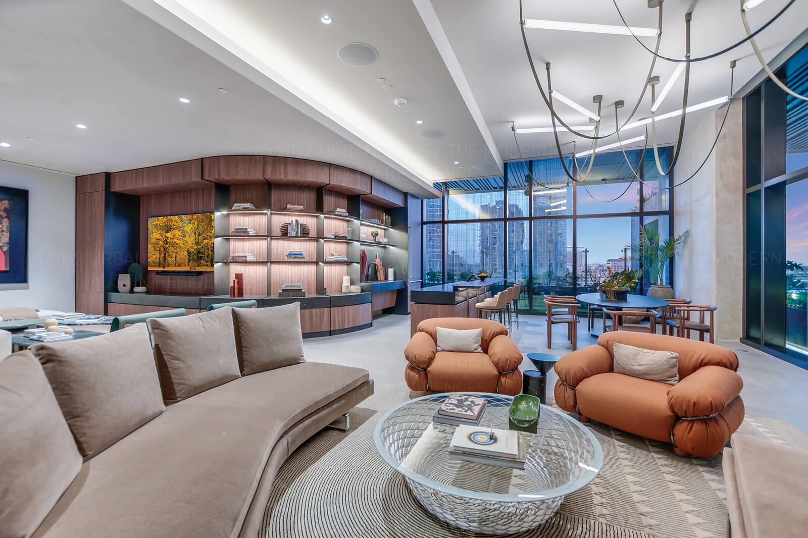 610 Davis St # 1810, Austin, TX 78701