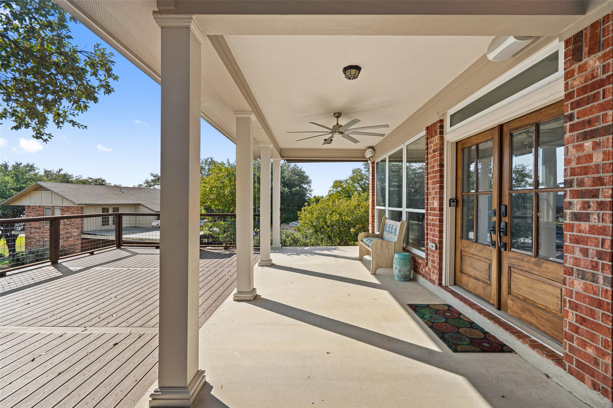 1526 Hilltop Dr, Granite Shoals, TX 78654