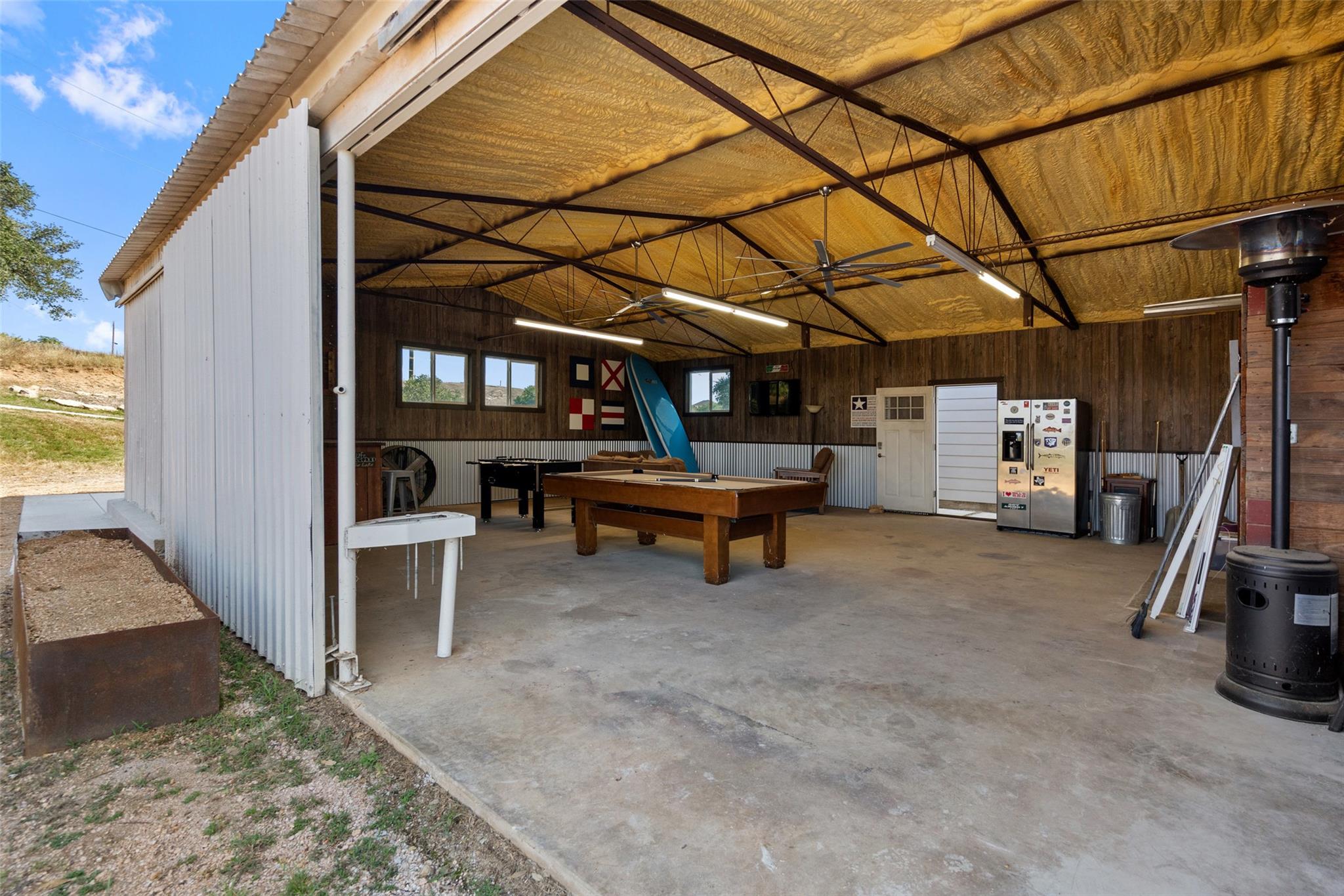 1526 Hilltop Dr, Granite Shoals, TX 78654