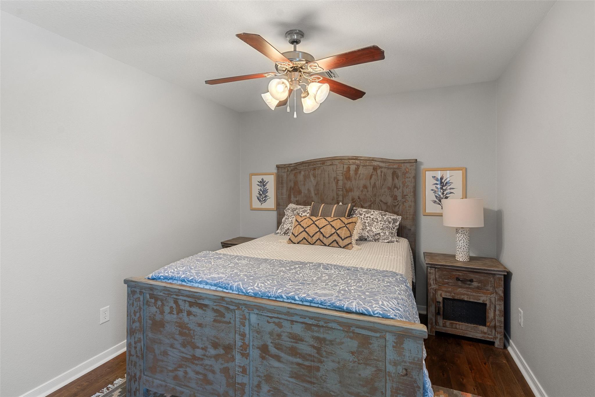 1526 Hilltop Dr, Granite Shoals, TX 78654