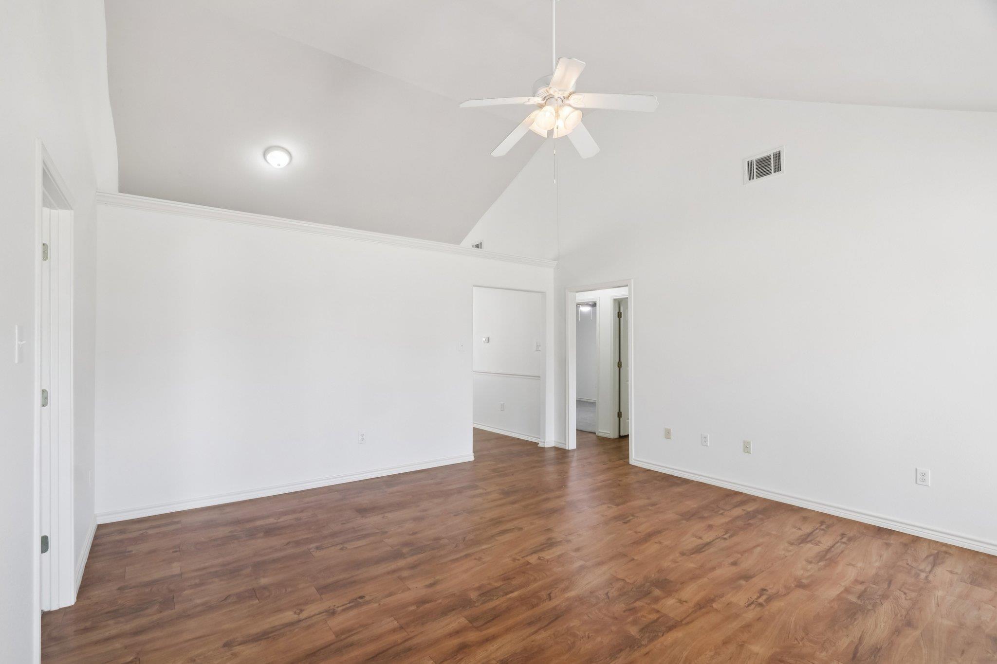 681 W South St, Bertram, TX 78605