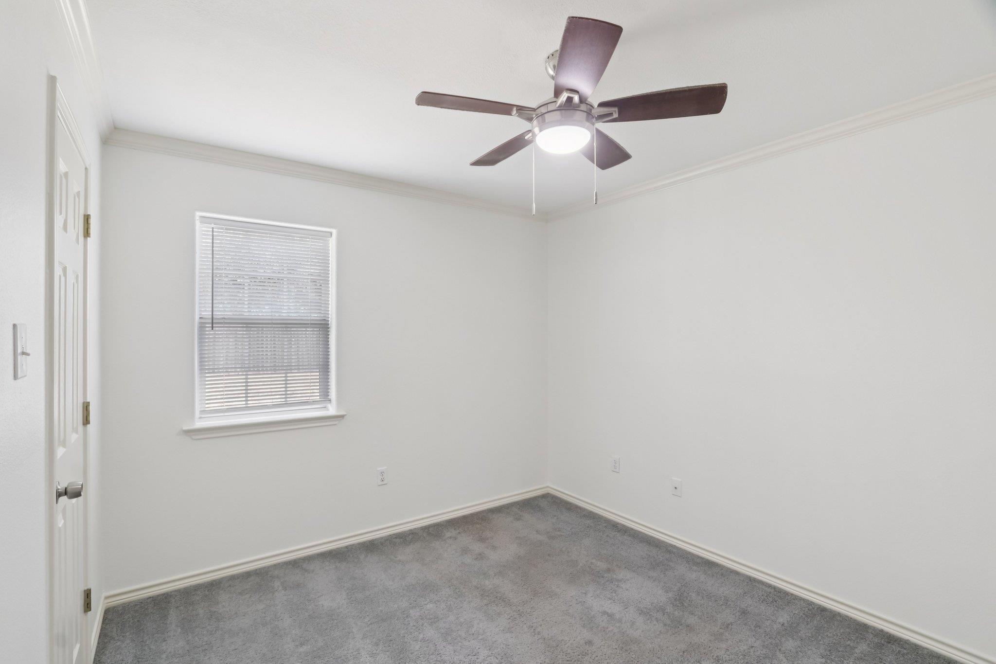 681 W South St, Bertram, TX 78605