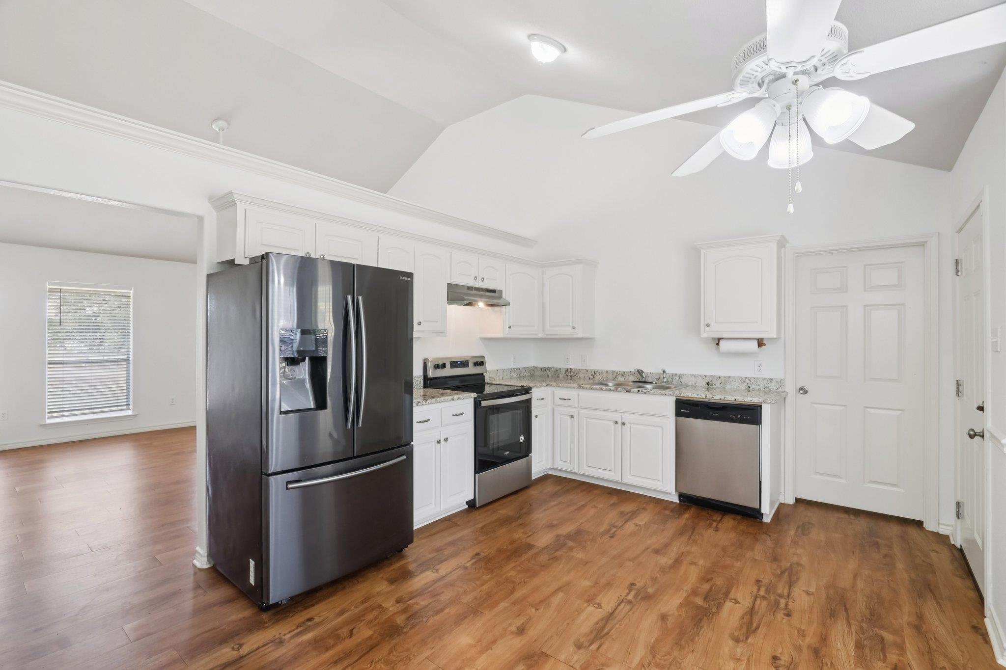 681 W South St, Bertram, TX 78605