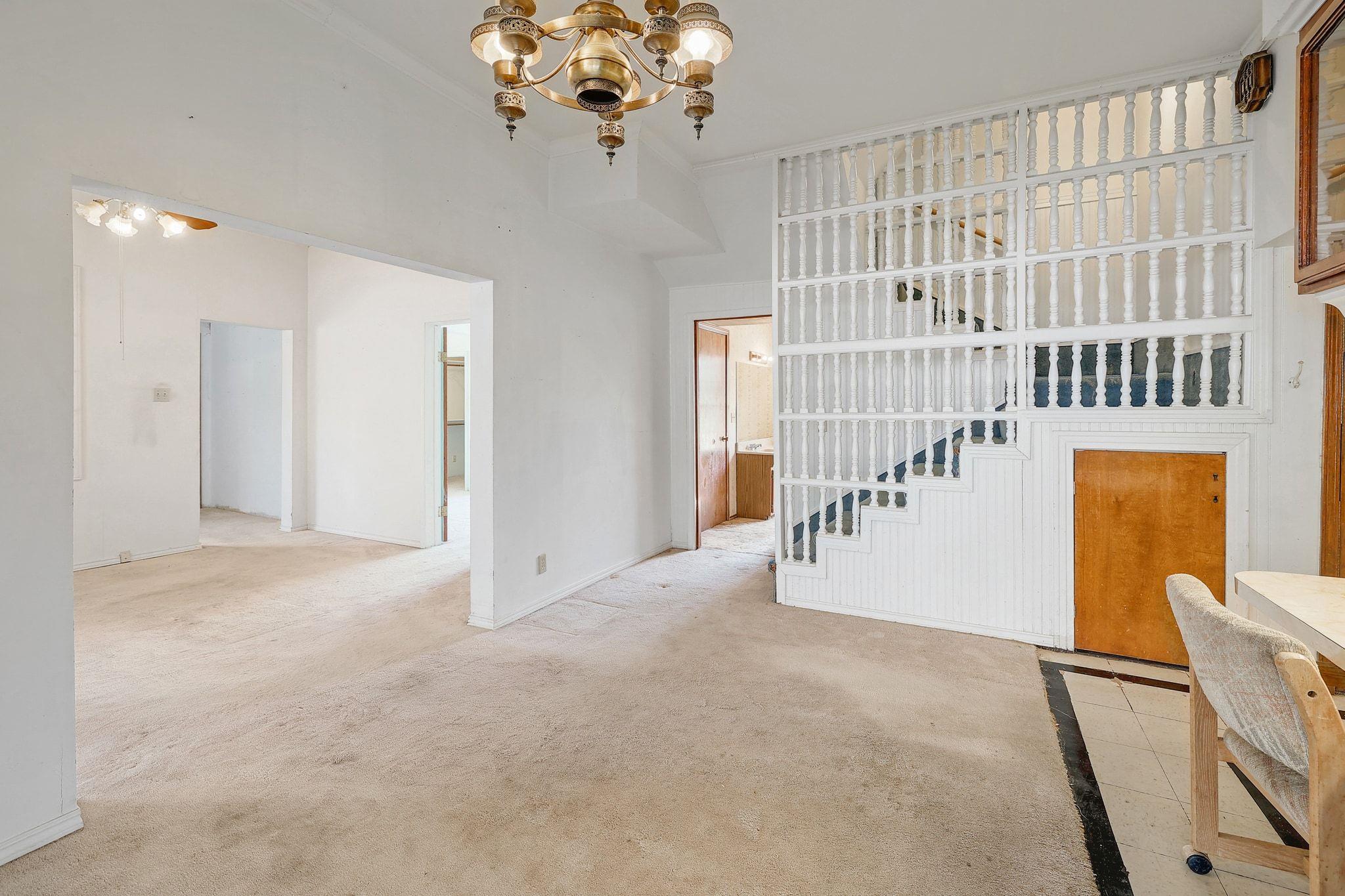 905 Kimbro St, Taylor, TX 76574