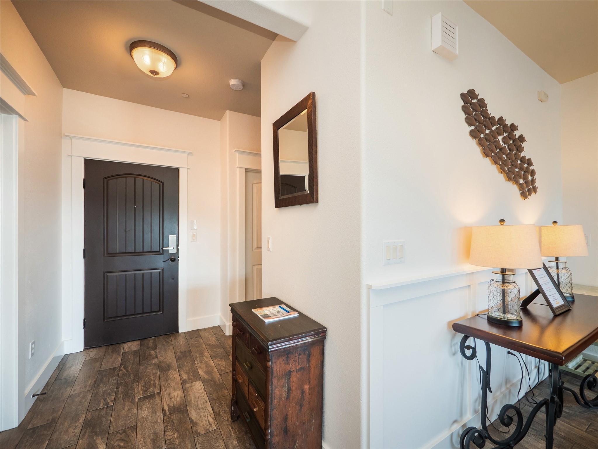 17808 Maritime Point Pt # 202, Jonestown, TX 78645