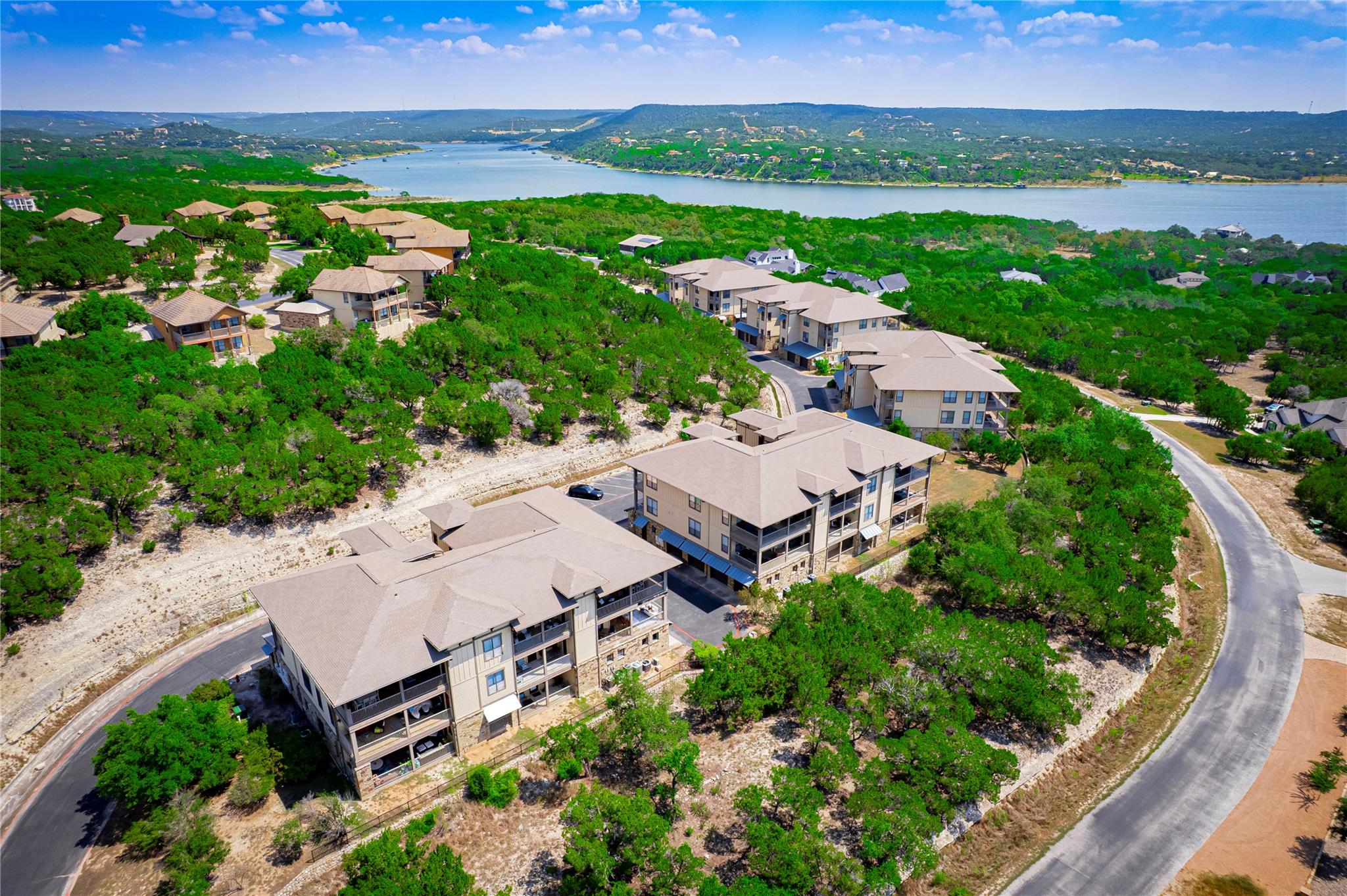 17808 Maritime Point Pt # 202, Jonestown, TX 78645