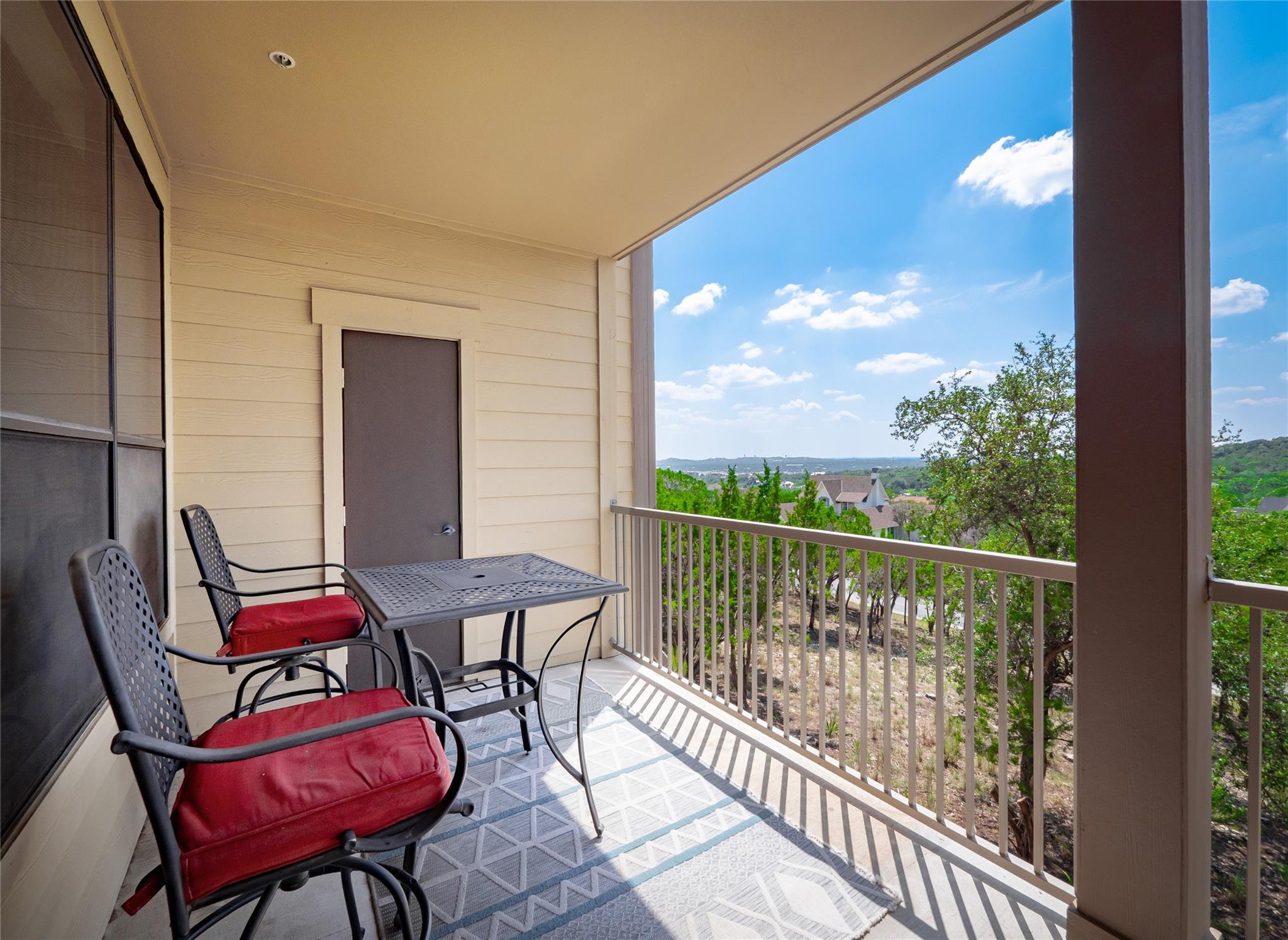 17808 Maritime Point Pt # 202, Jonestown, TX 78645