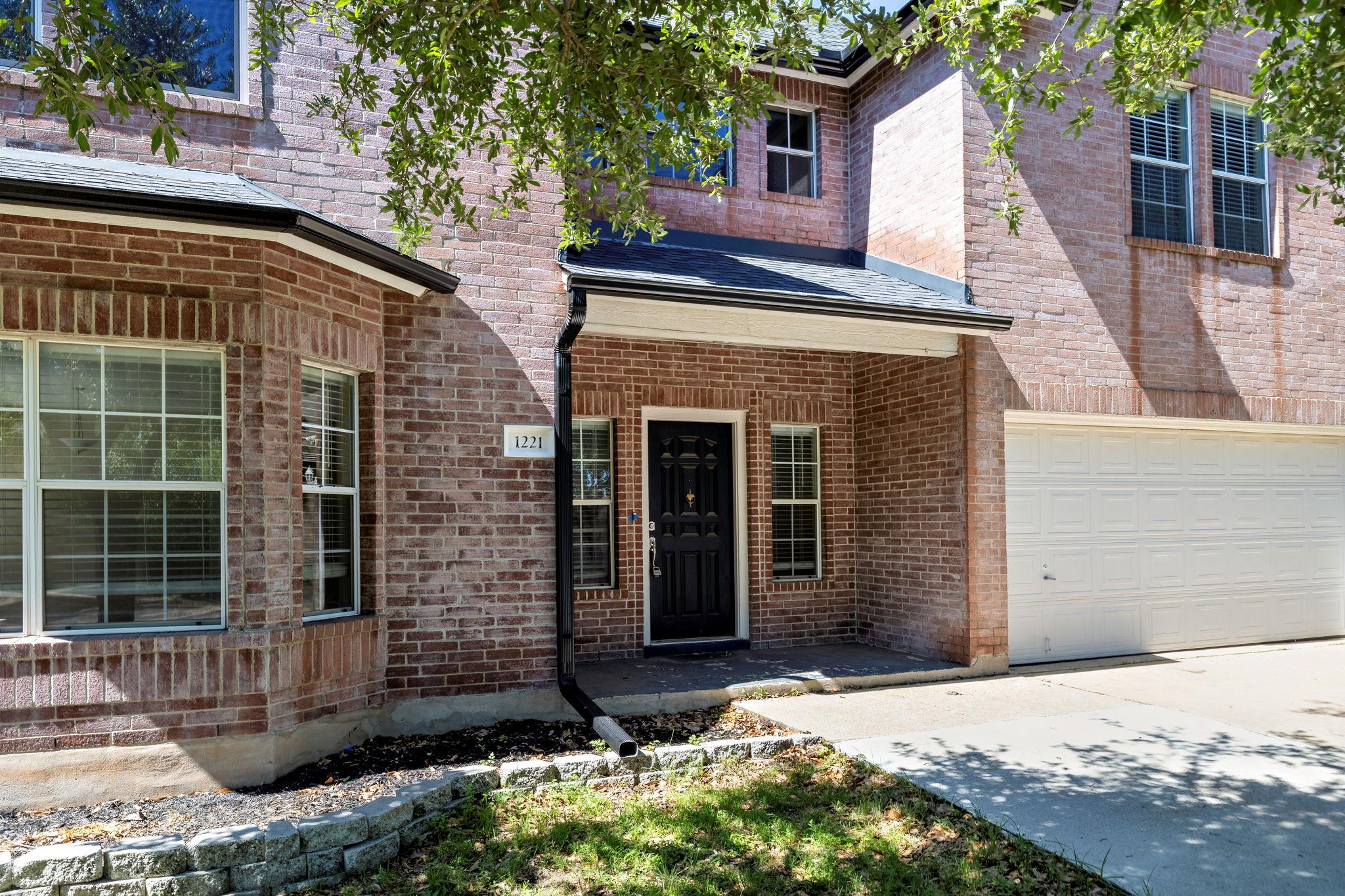 1221 Faber Dr, Pflugerville, TX 78660